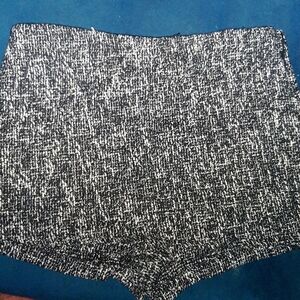 Zara High Waist Black and White Tweed Skort Size XL